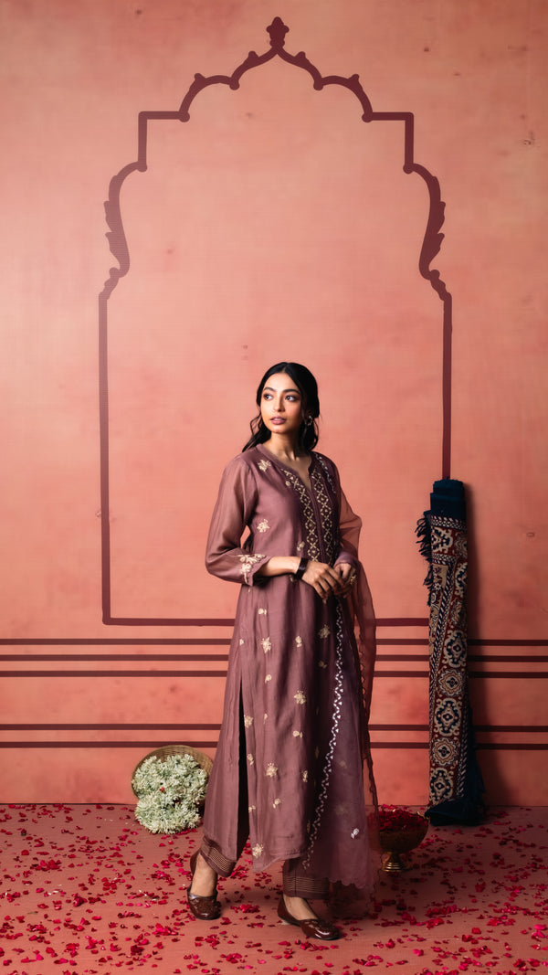 Niva Kurta Set (Dusty Brown)