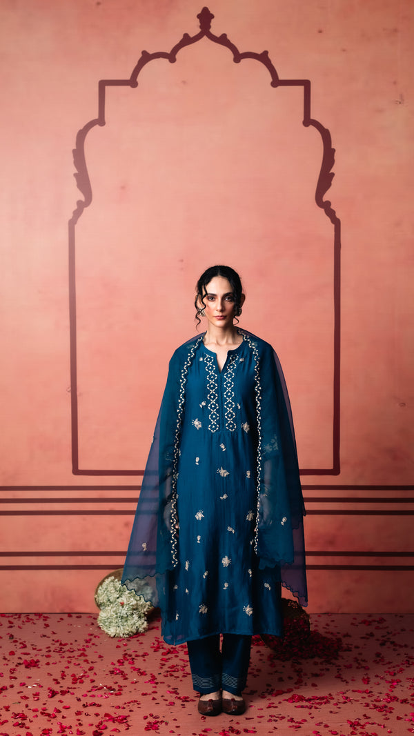 Niva Kurta Set (Blue)