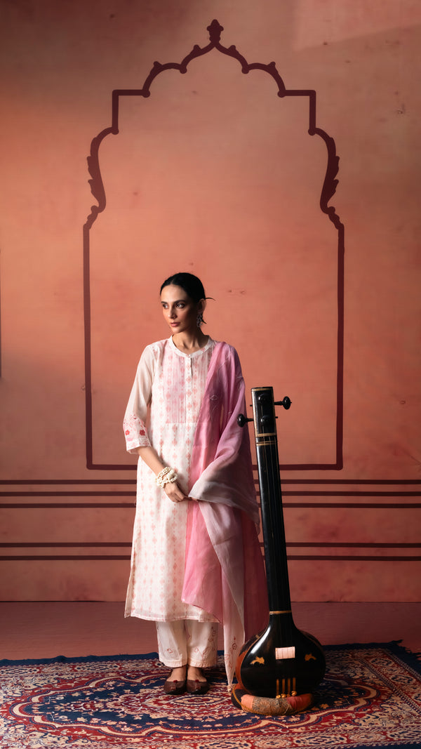 Naveli Kurta Set (Pink)