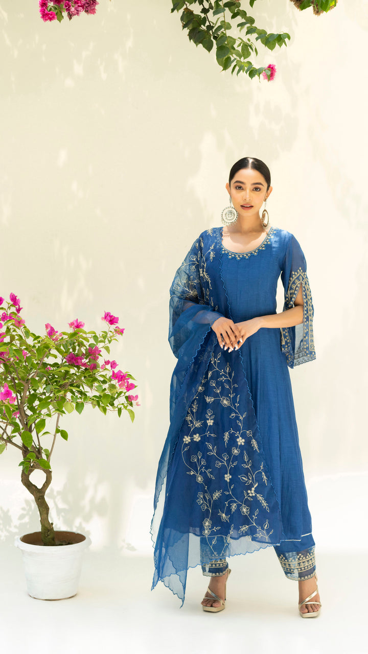 Dastak Anarkali Set (Sapphire Blue)