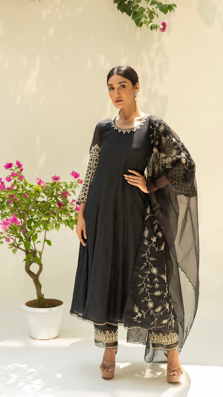 Dastak Anarkali Set (Black)