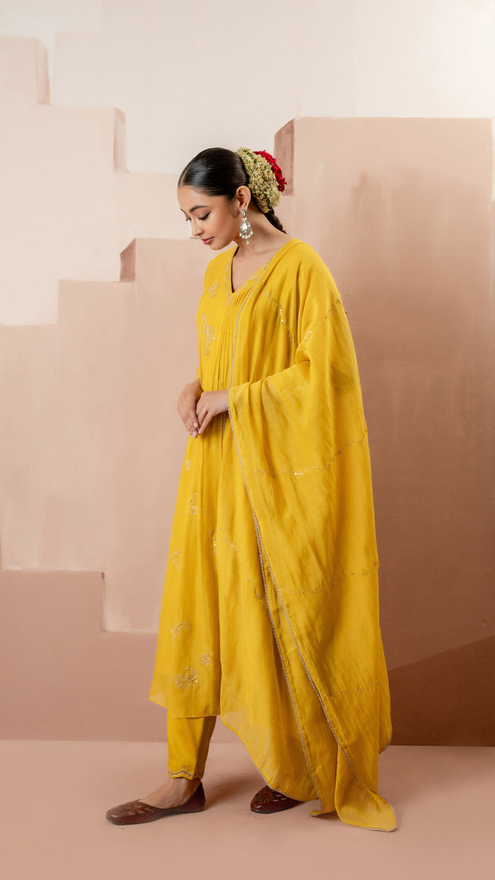 Gul A-line Kurta Set (Yellow)