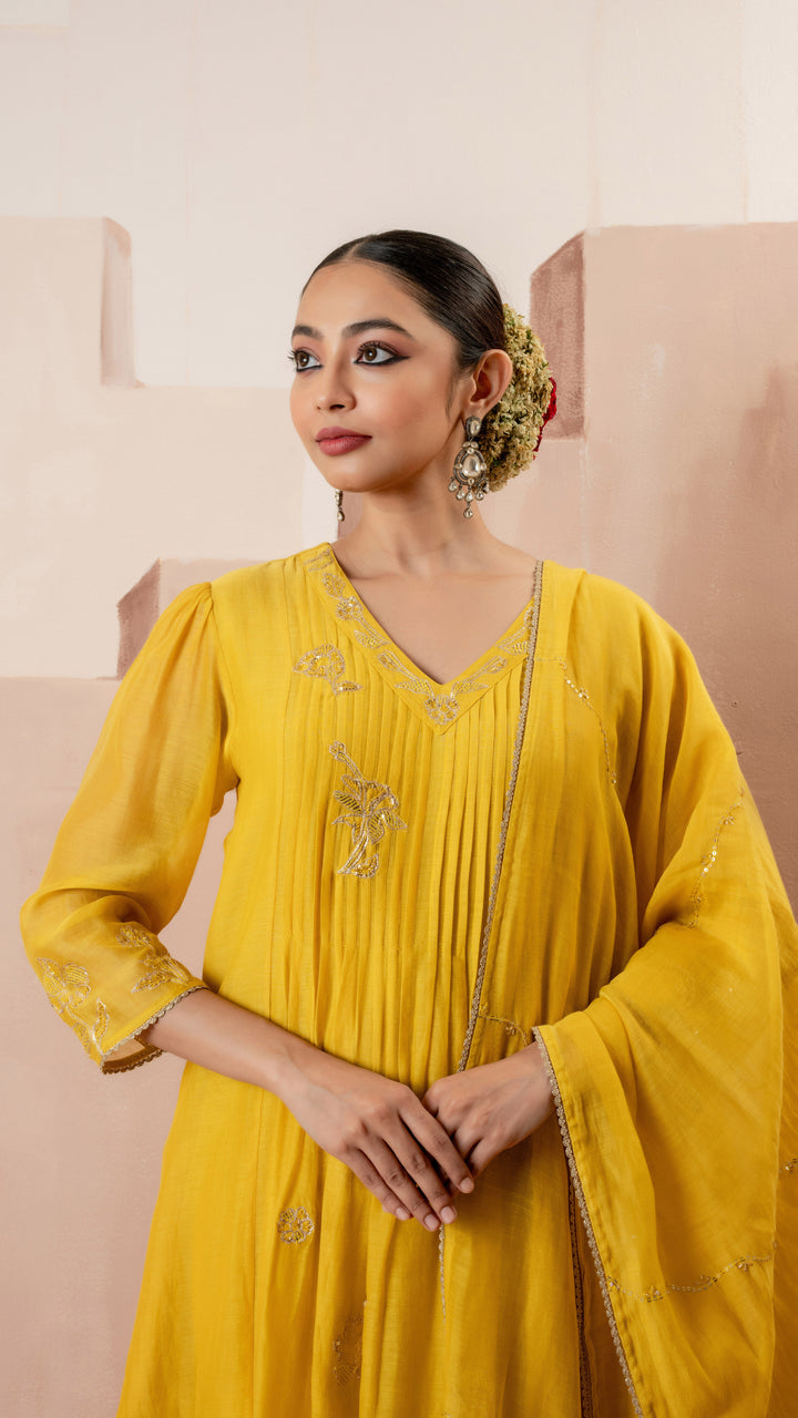 Gul A-line Kurta Set (Yellow)