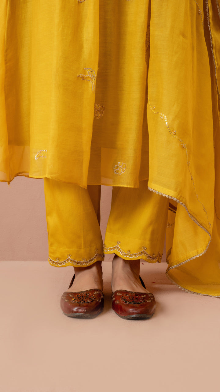 Gul A-line Kurta Set (Yellow)