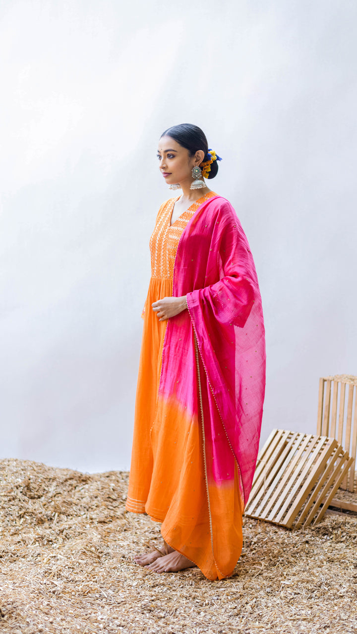 Aqsa Aline Kurta Set (Narangi)