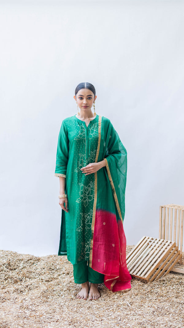 Bhini Kurta Set (Panna)