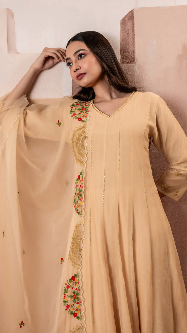 Ruhani Anarkali Set (Beige)