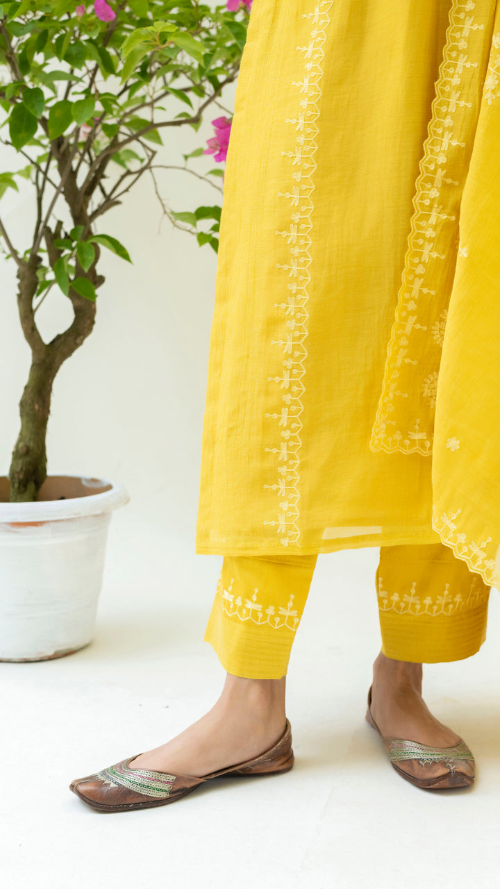 Parchhai Kurta Set (Tuscany Yellow)