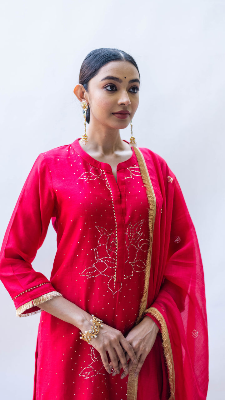 Bhini Kurta Set (Surkh)