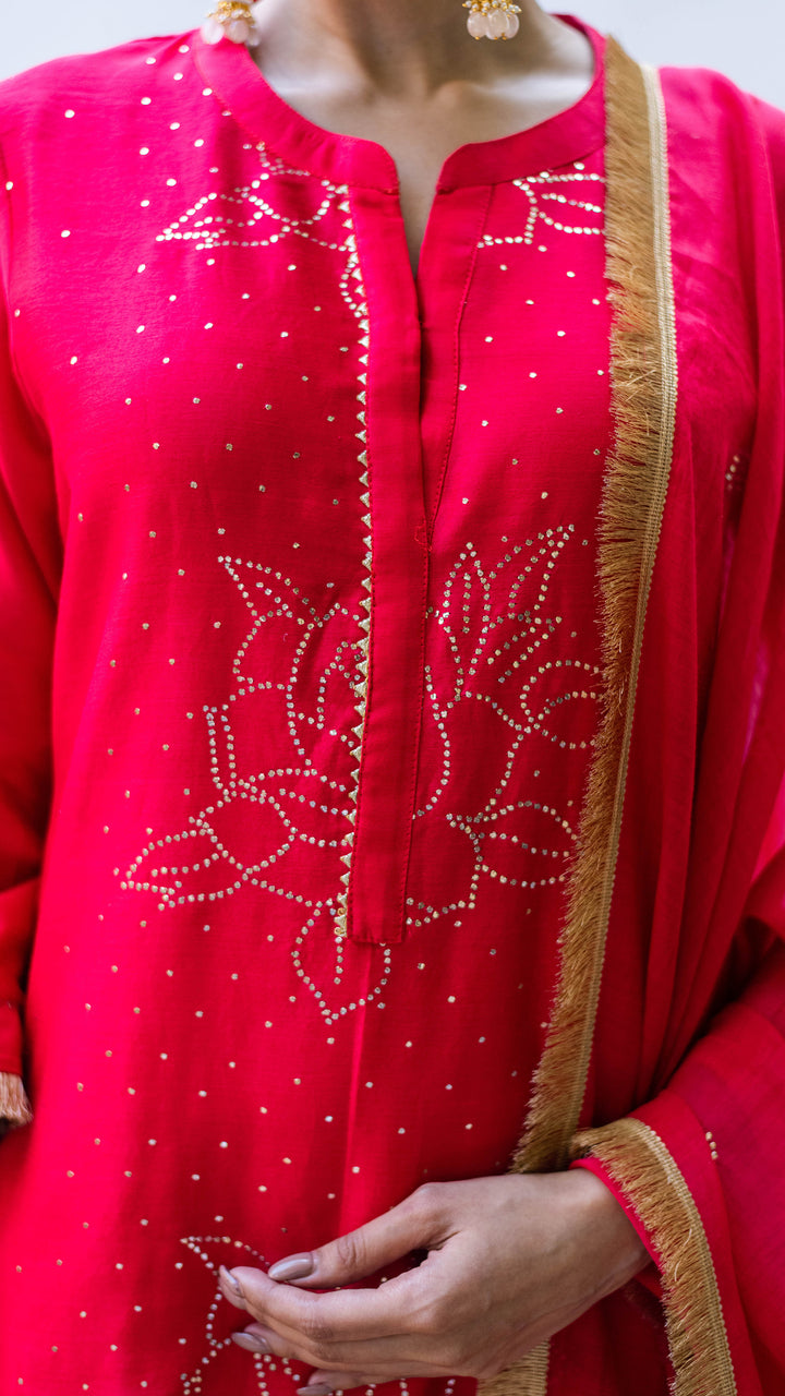 Bhini Kurta Set (Surkh)