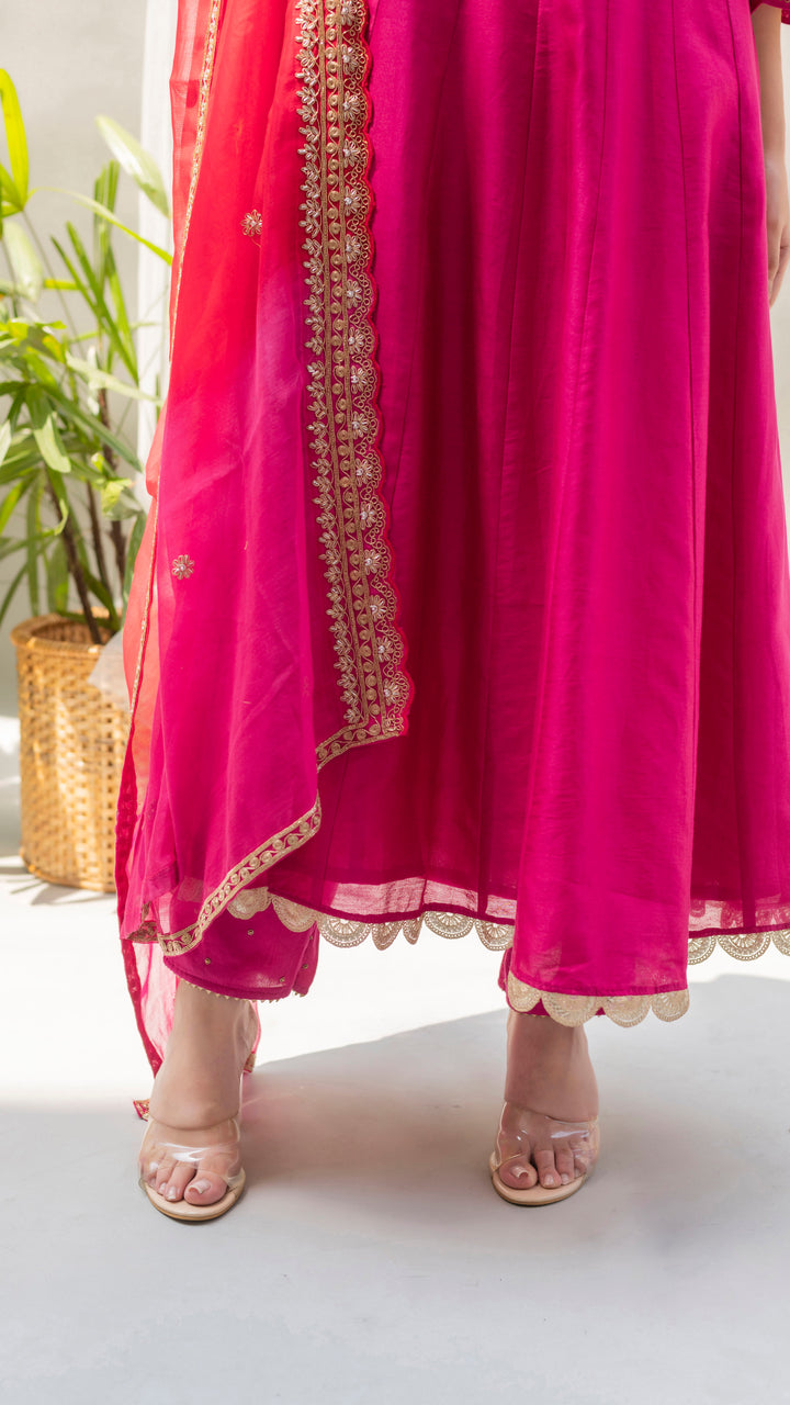 Dahliya Anarkali Set (Fuchsia)