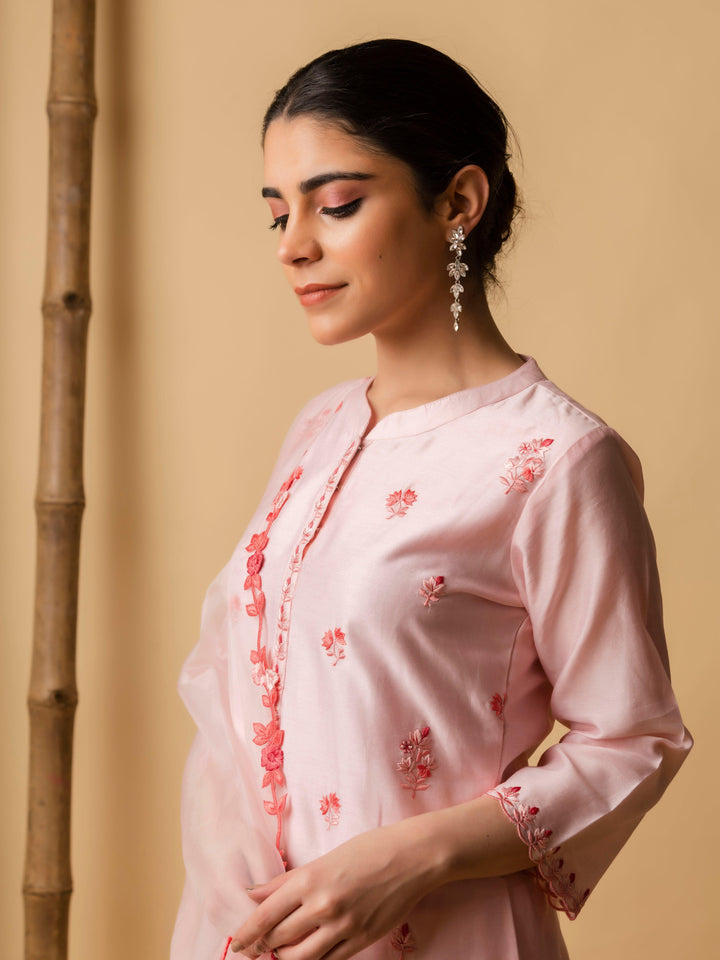 AM Lajjoo Kurta Set (Baby Pink)